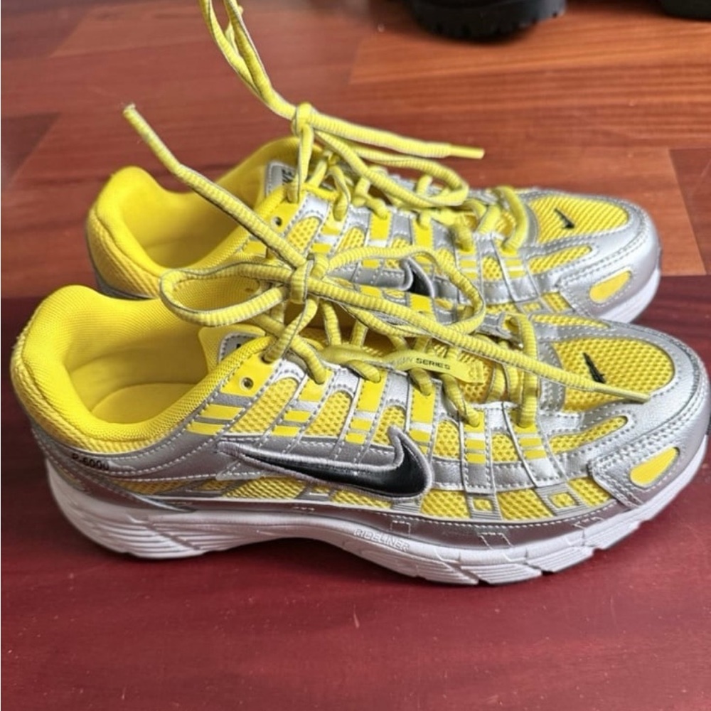 Nike p6000